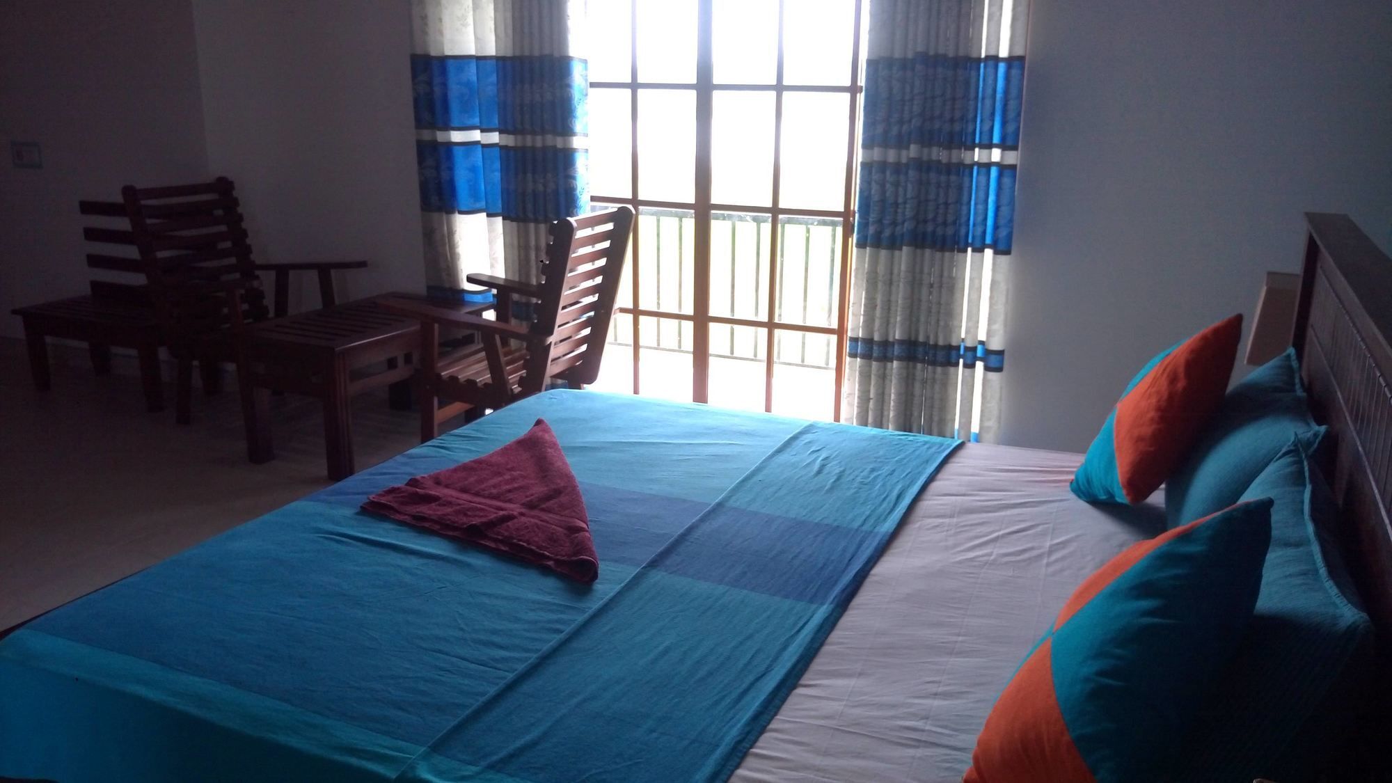 Layathraa Lake View Resort Dambulla Exteriér fotografie